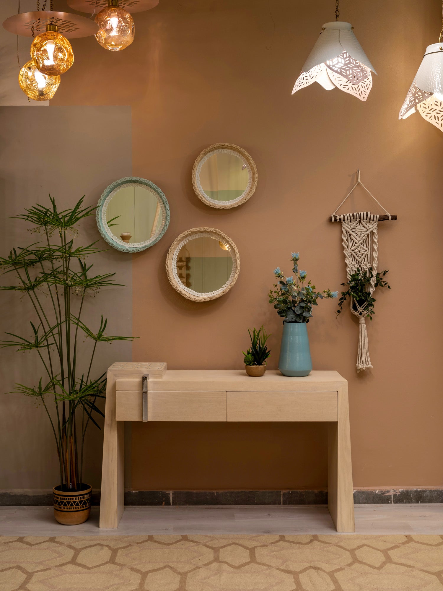 Console – MAQAM EGYPT